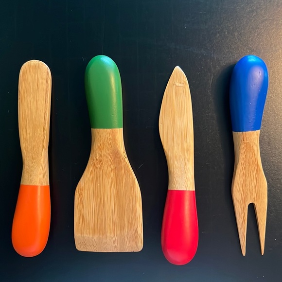 bamboo spreads/server set of 4 with painted handles- NWOT - Picture 10 of 10